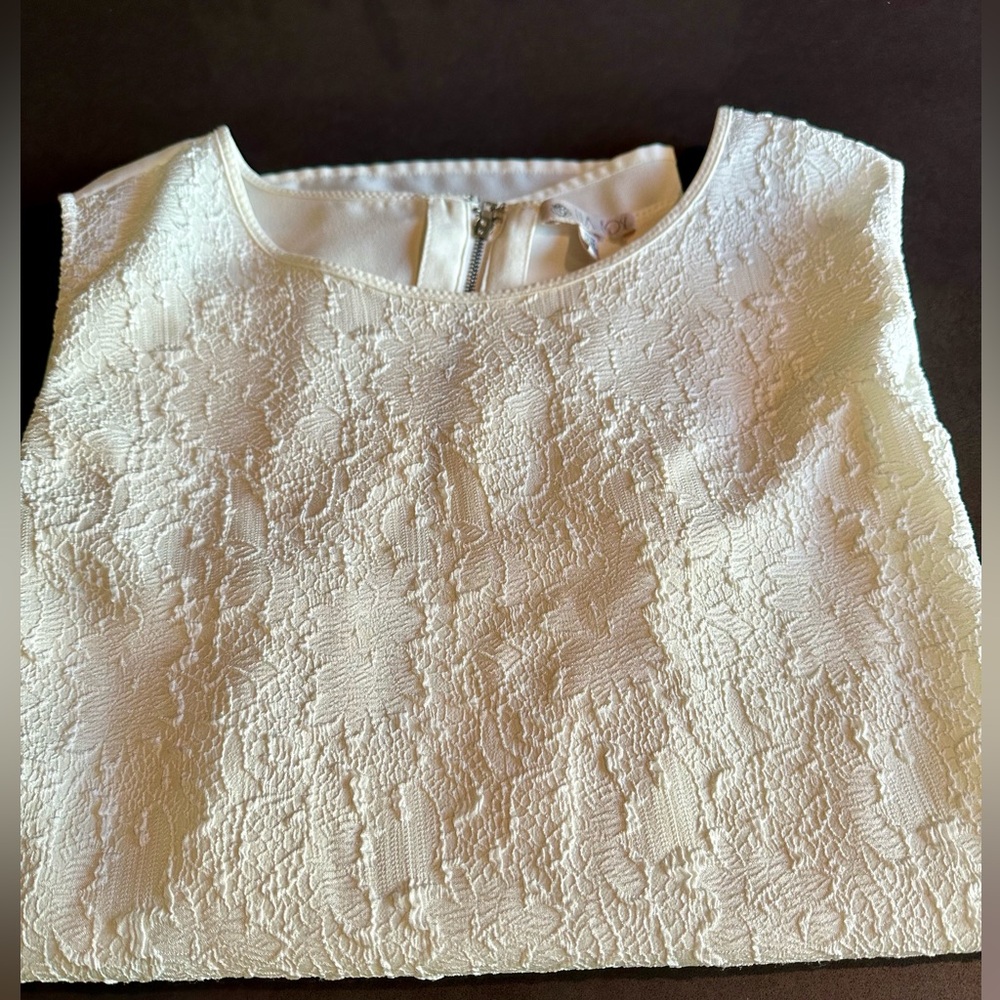 Beautiful Lila Rose Sleeveless Blouse